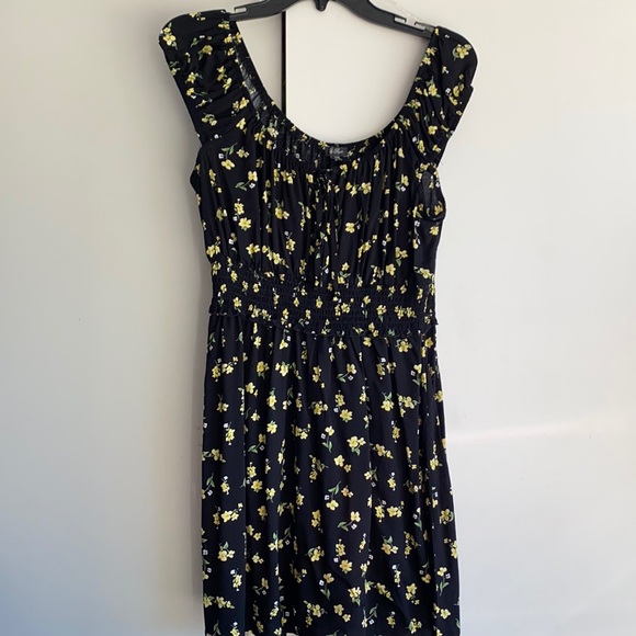 Brand new sundress - Picture 1 of 4